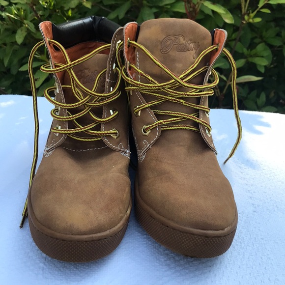 Boots! - Picture 4 of 6